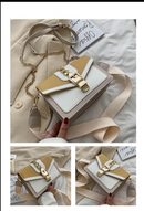 Bolsa Transversal Feminina em Corino