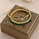 Conjunto de Pulseiras em Metal e Strass